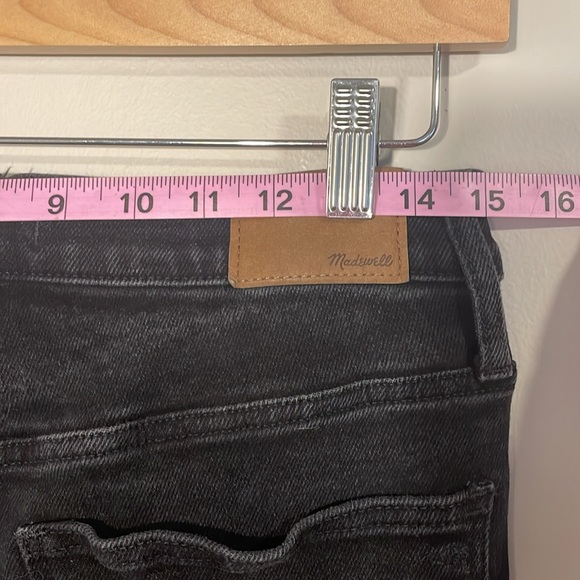 Madewell Cali Demi-Boot Jeans Chewed-Hem Edition - Picture 13 of 14